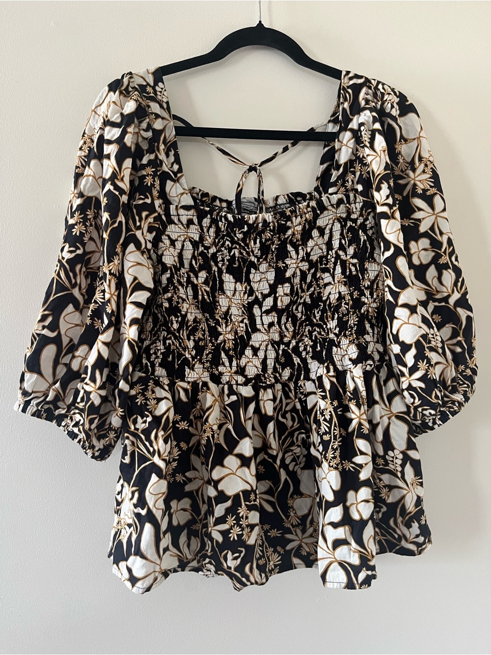 Black Tan White Floral Smocked Babydoll Puff Sleeve Peasant Top 2X Cottagecore